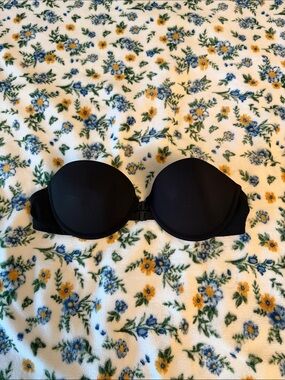 Strapless Black Bandeau Bra - Unbranded